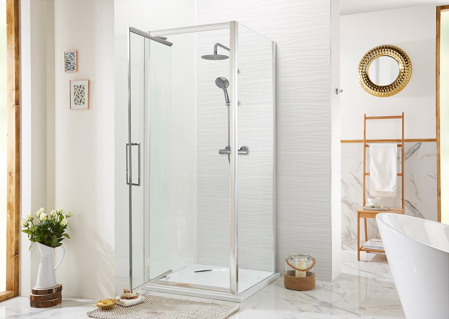 Cara 8mm Infold Door Enclosure 700 x 700mm