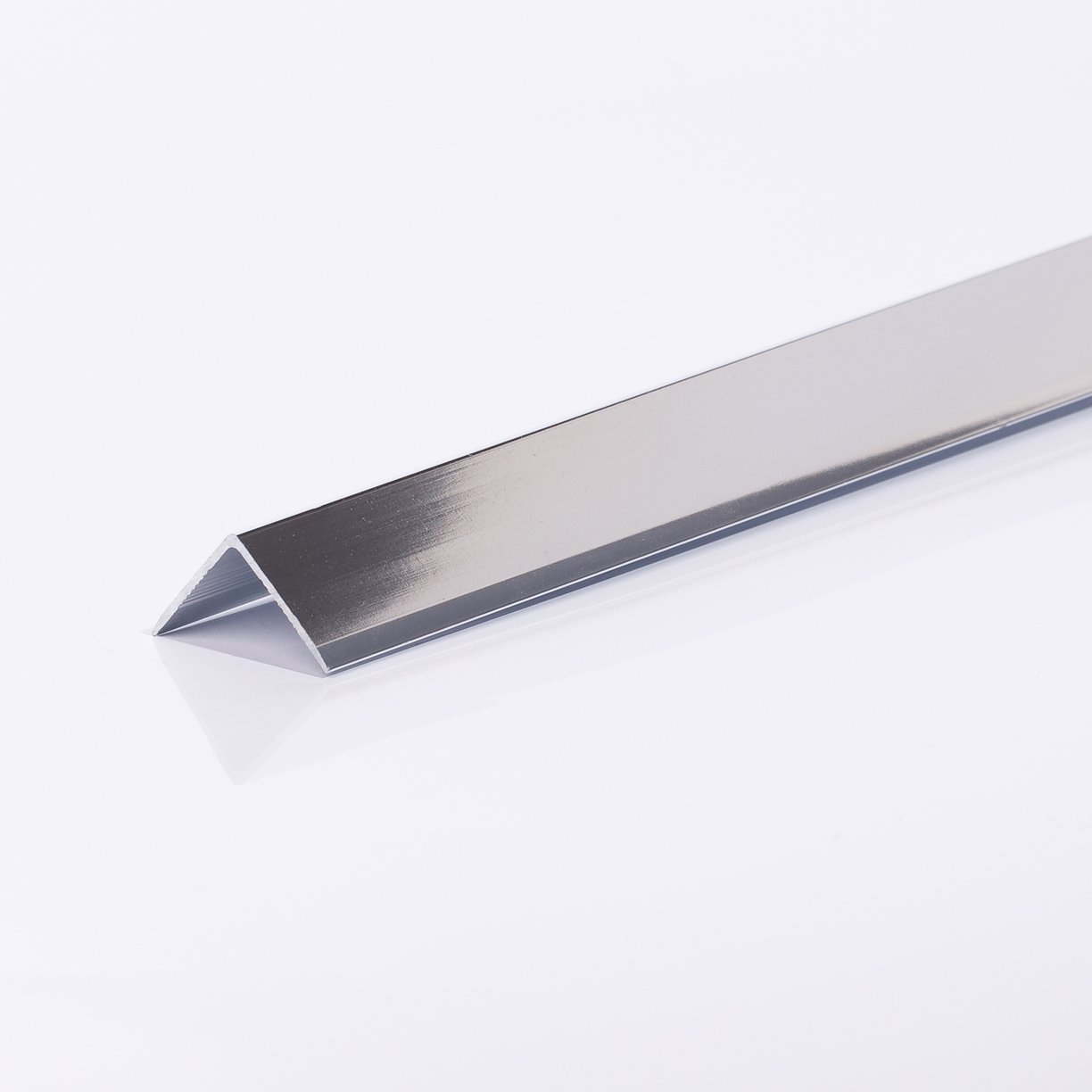 20 x 20mm Metal Angle 2.7m