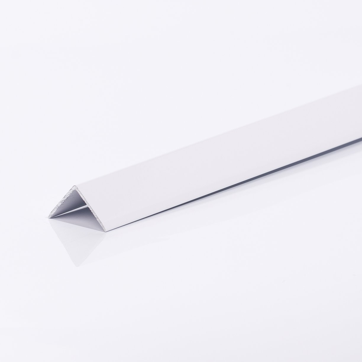 20 x 20mm Metal Angle 2.7m