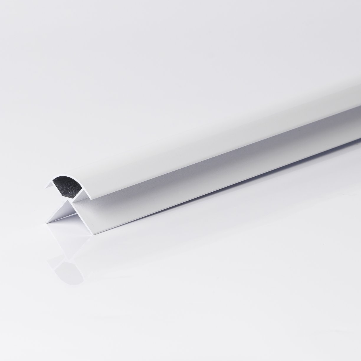 10mm Aluminium External Corner Trim - 2.4m