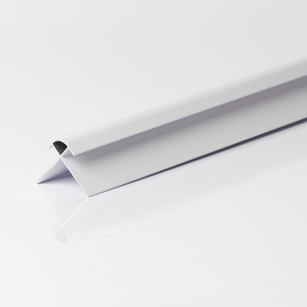 8mm External Corner Trim - 2.7m