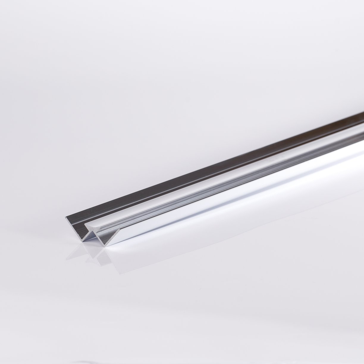 8mm Aluminium Internal Corner Trim - 2.7m